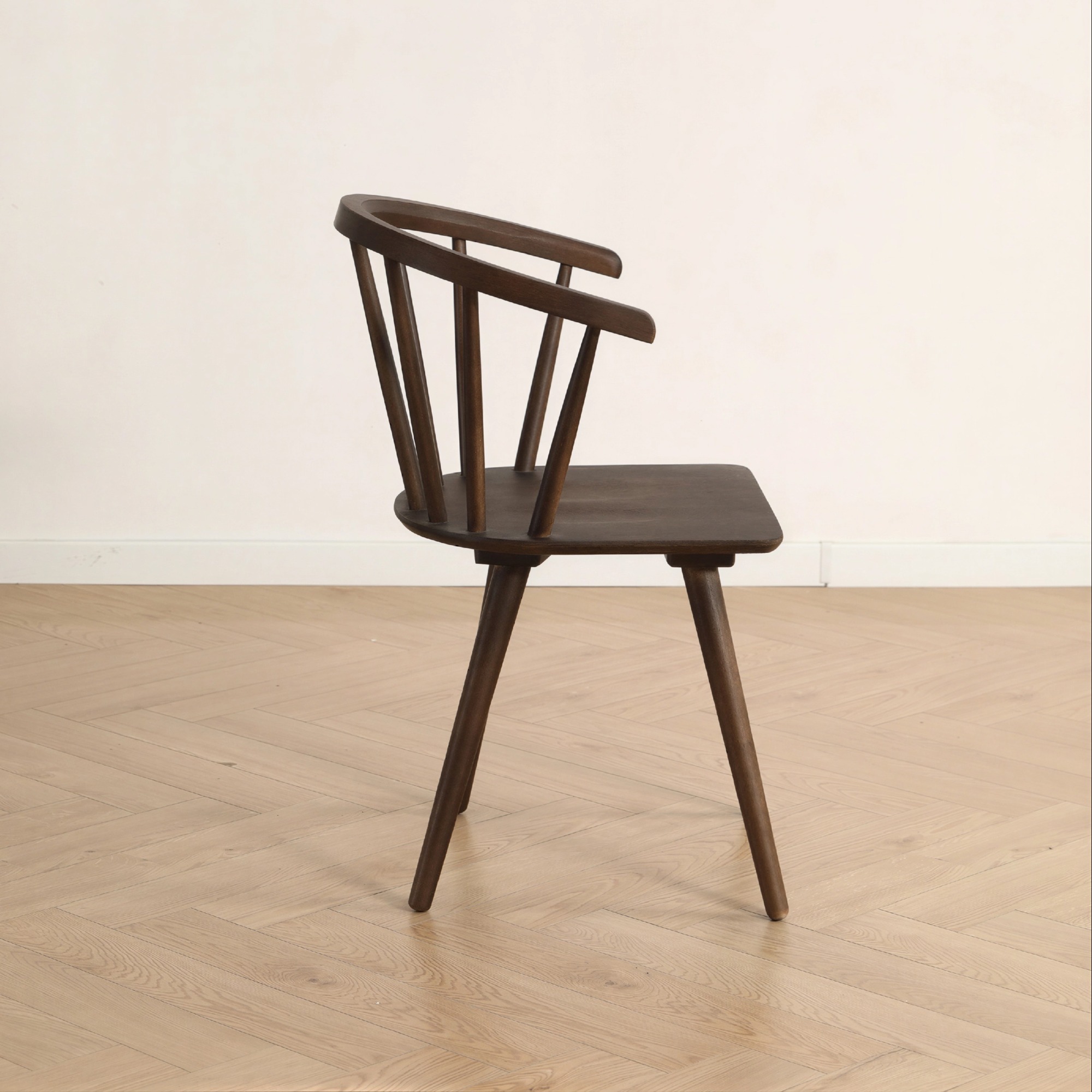 Sedia 'Astrid'- Marrone