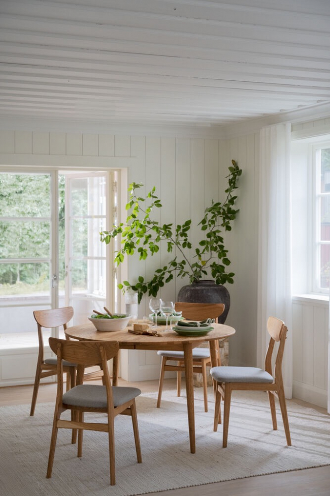 Tavolo da pranzo 'Tyler' 120x120 - Naturale