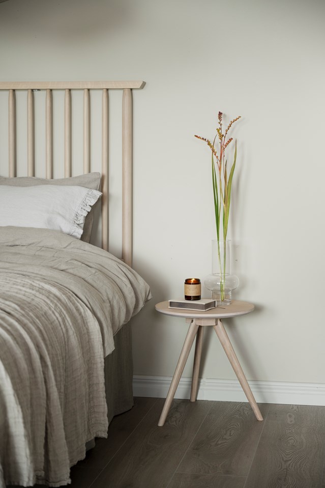 Testata 'Riggins' - Bianco pigmentato