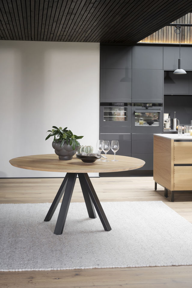 Tavolo da pranzo 'Carradale' Rotondo 150cm - Rovere/Nero Piedi a V