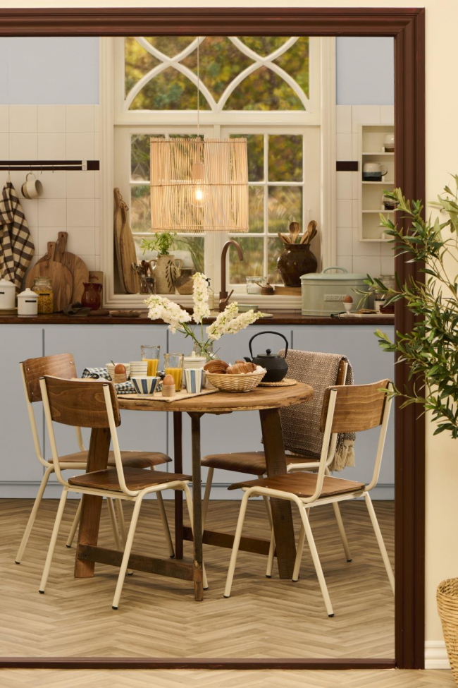 Sedia scolastica 'Fanér' impilabile - Marrone/bianco