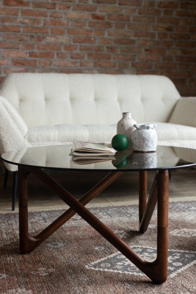 Tavolino 'Naia' - Noce