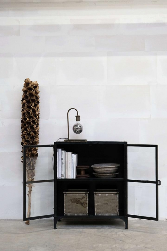 Piccola vetrina con 2 porte 'Barack' - Nero