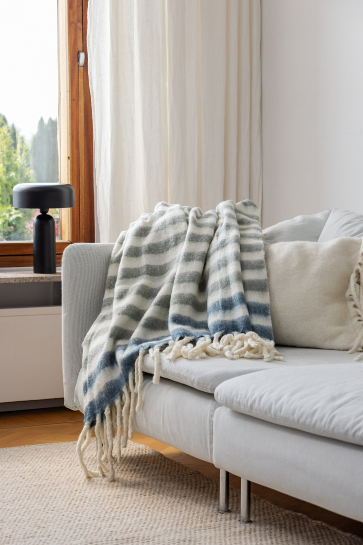 Coperta \'Monica\' 130x170cm - Blu nel gruppo Arredamento / Tessuti / Plaid e coperte presso Reforma (4224615675095)