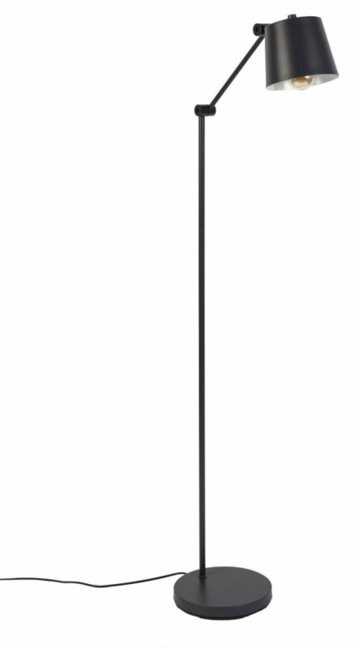 Lampada da terra \'Hajo\' - Grigio nel gruppo Illuminazione / Lampade / Lampade da terra presso Reforma (5100103)