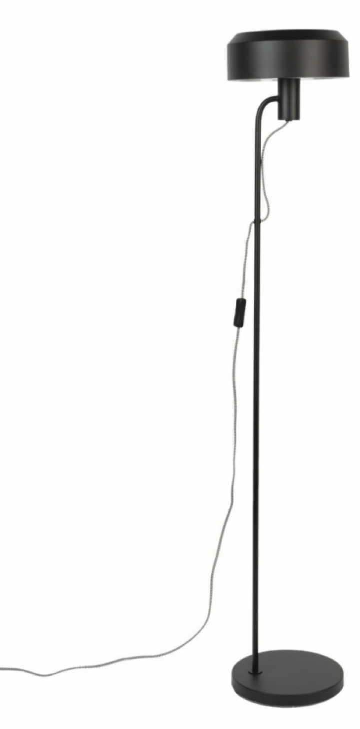 Lampada da terra \'Landon\' - Nero nel gruppo Illuminazione / Lampade / Lampade da terra presso Reforma (5100121)