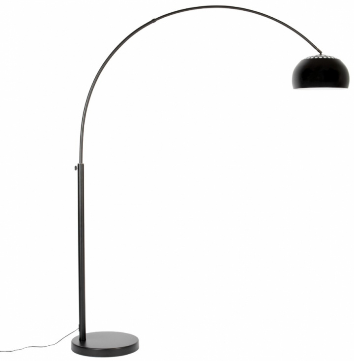 Lampada da terra \'Metal Bow\' - Nera nel gruppo Illuminazione / Lampade / Lampade da terra presso Reforma (5100123)