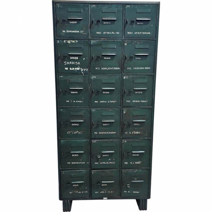 Armadio \'Old locker\' - Verde nel gruppo Mobili / Mensole & stoccaggio / Armadi e credenze presso Reforma (D1016)