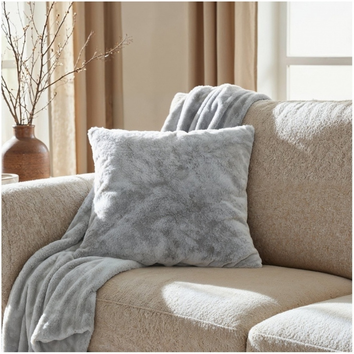 Coperta \'Aranga Super Soft Throw\' 130x170cm - Grigio nel gruppo Arredamento / Tessuti / Plaid e coperte presso Reforma (V10201570)