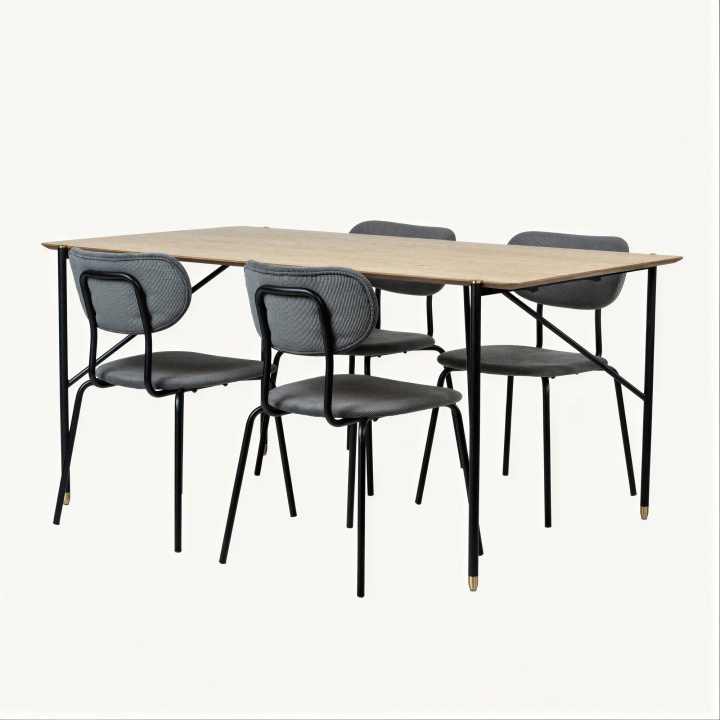 Gruppo pranzo \'Kungsholmen Hornstull\' - 1 Tavolo & 4 Sedie nel gruppo Mobili / Tavoli / Gruppi da pranzo presso Reforma (matgrupp7)
